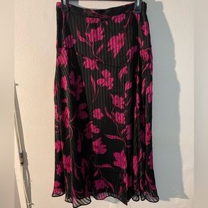 Banana Republic long silk floral design skirt